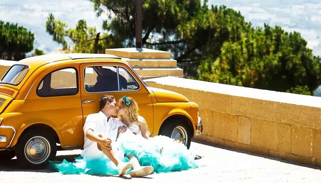 FIAT 500: SOMMIGE DINGEN VERANDEREN NOOIT